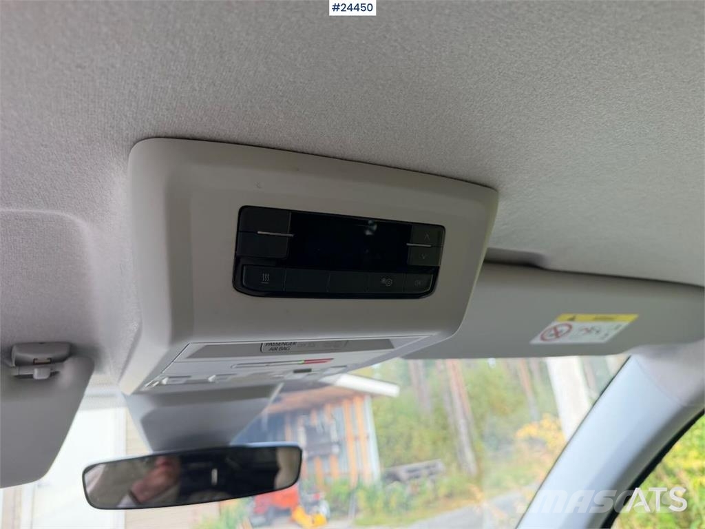 Volkswagen Transporter van with interior fittings and two set Personbiler