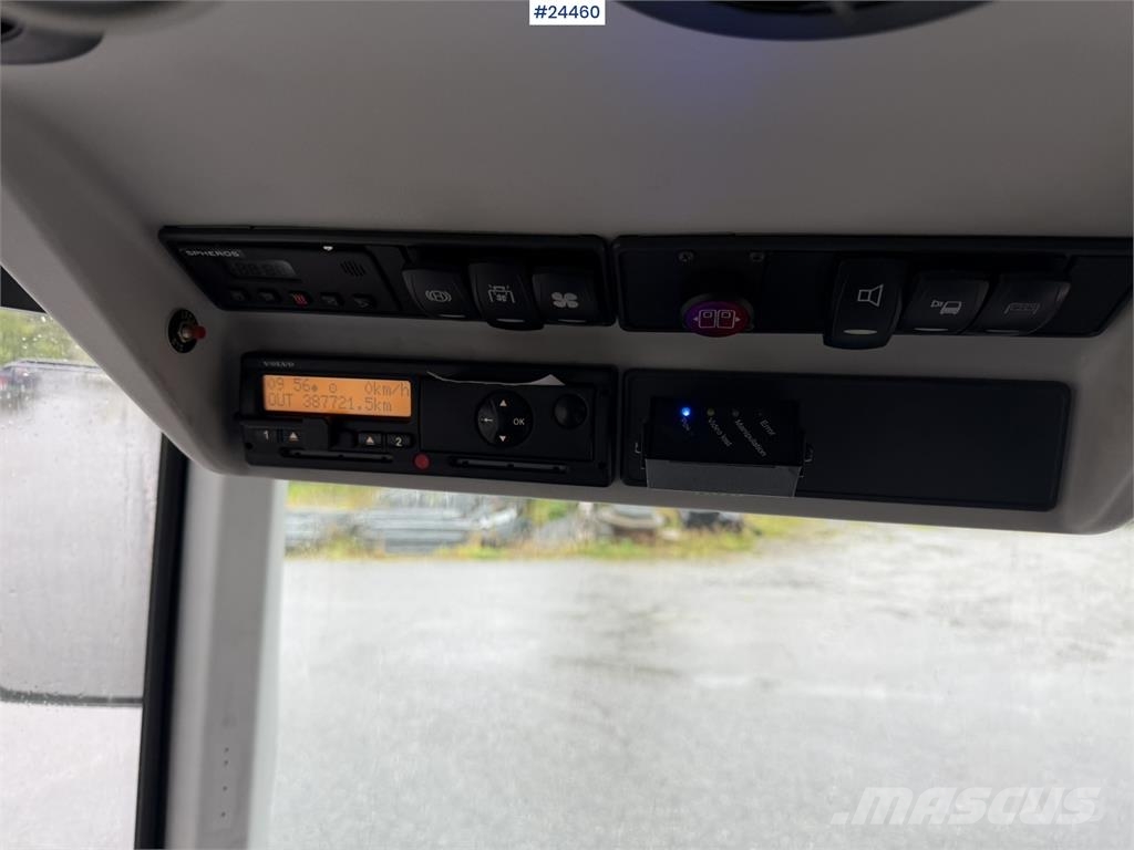Volvo 8900 4x2 bus with 49 + 1 seated passengers and cap Autobus urbain