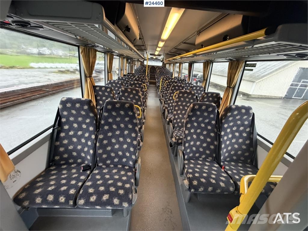 Volvo 8900 4x2 bus with 49 + 1 seated passengers and cap Autobus urbain