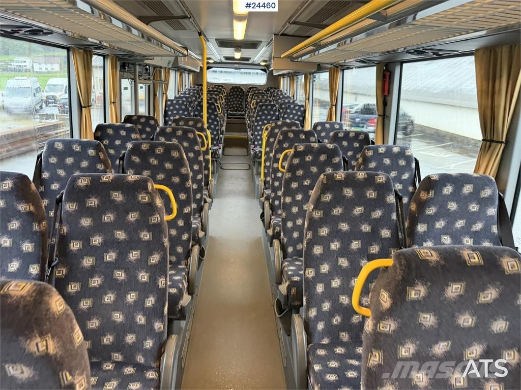 Volvo 8900 4x2 bus with 49 + 1 seated passengers and cap Autobus urbain