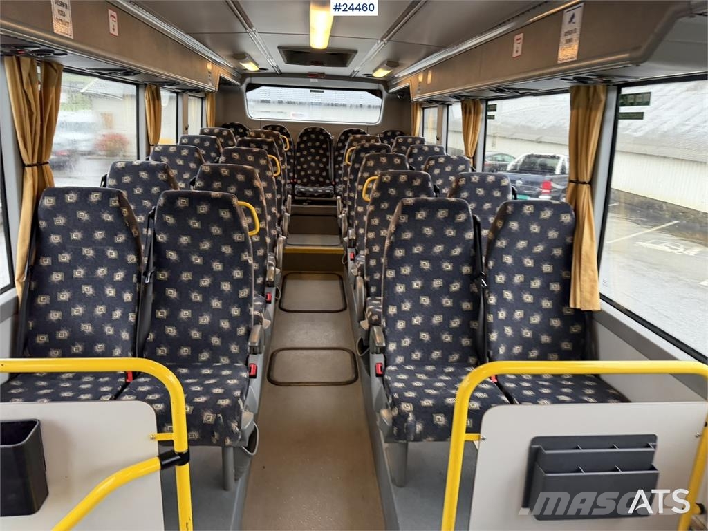 Volvo 8900 4x2 bus with 49 + 1 seated passengers and cap Autobus urbain