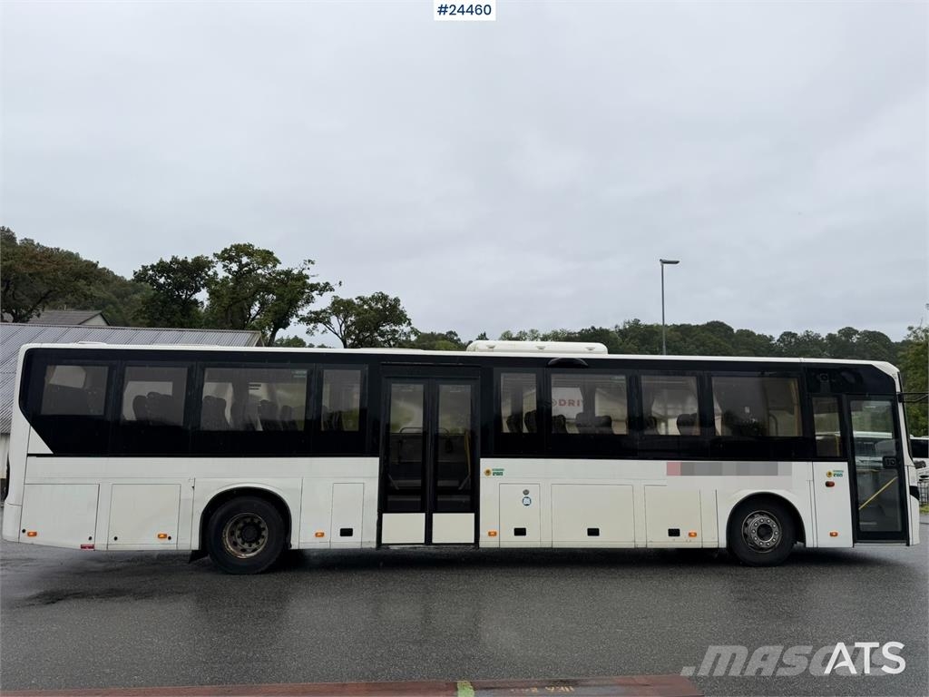 Volvo 8900 4x2 bus with 49 + 1 seated passengers and cap Autobus urbain