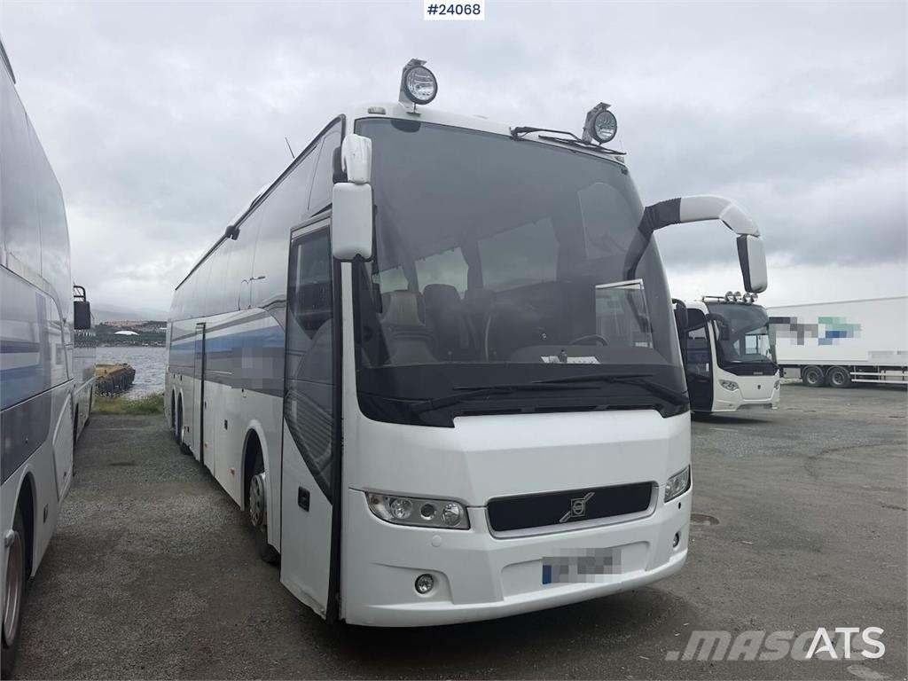 Volvo 9700 tour bus w/ 53+1 seats Turbuss