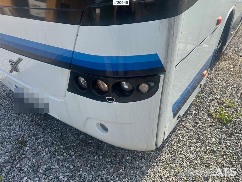 Volvo 9700H bus w/ 54 seats w/ summer and winter tires Otros
