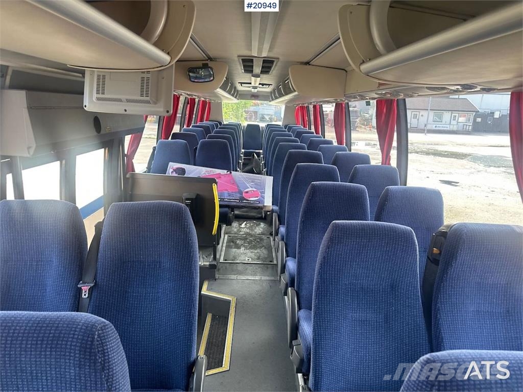 Volvo 9700H bus w/ 54 seats w/ summer and winter tires Otros