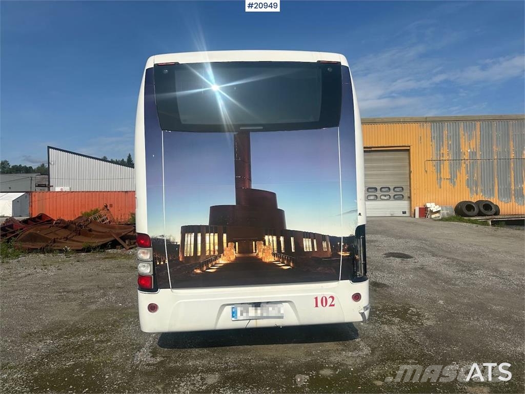 Volvo 9700H bus w/ 54 seats w/ summer and winter tires Otros