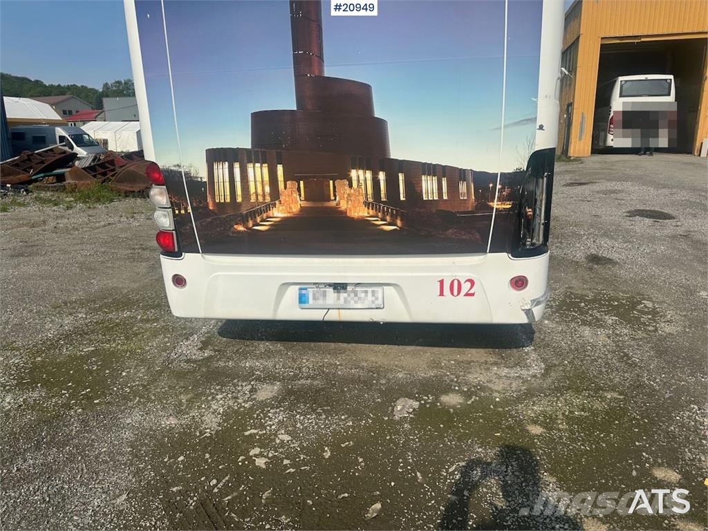 Volvo 9700H bus w/ 54 seats w/ summer and winter tires Otros