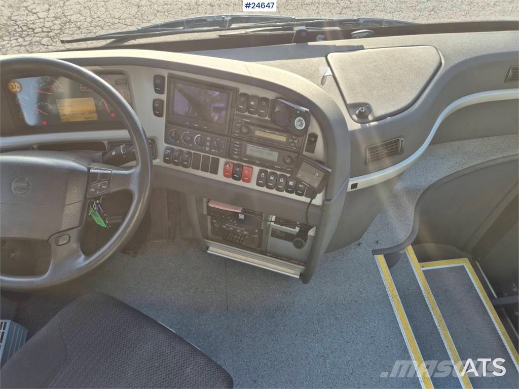 Volvo 9700H Coach – 53 + 1 + 1 Andere Busse