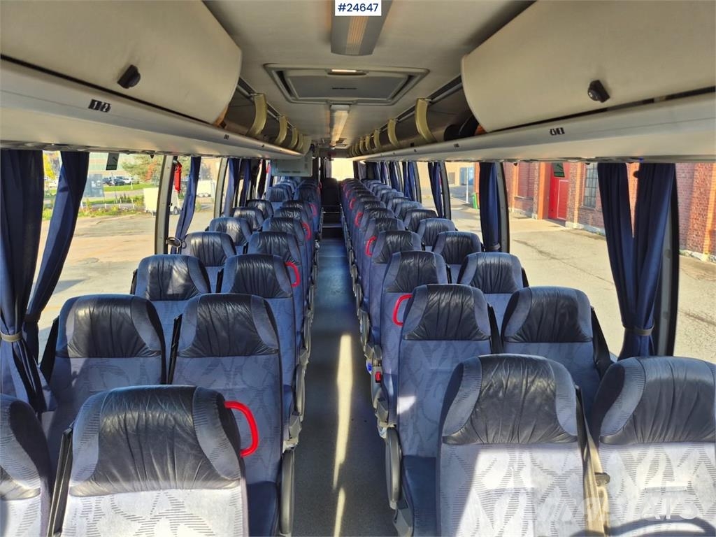 Volvo 9700H Coach – 53 + 1 + 1 Andere Busse