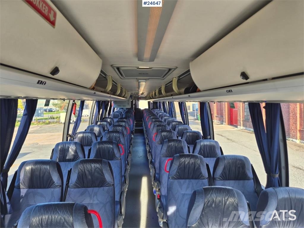 Volvo 9700H Coach – 53 + 1 + 1 Andere Busse