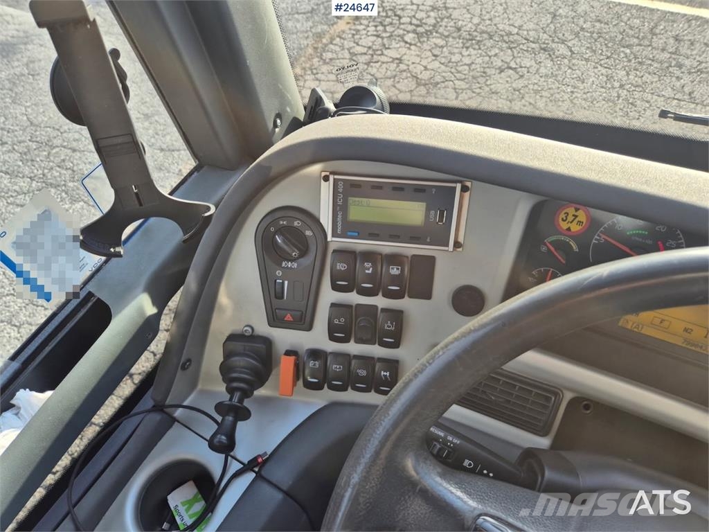 Volvo 9700H Coach – 53 + 1 + 1 Andere Busse
