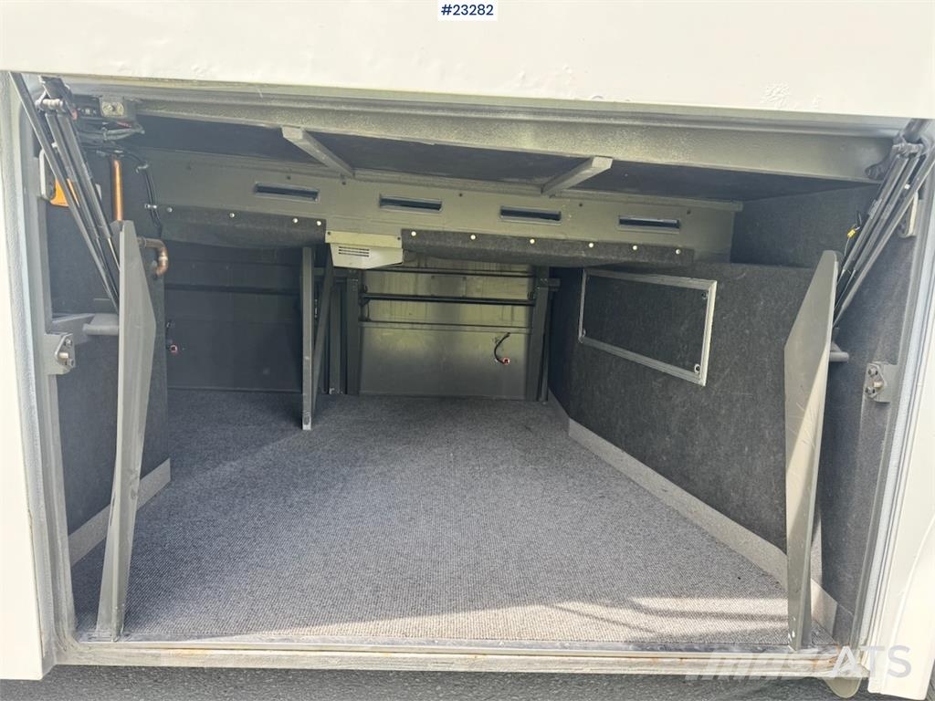 Volvo 9900 6x2 Coach Bus – 50 Seats – Euro 5 WATCH VIDEO Otros