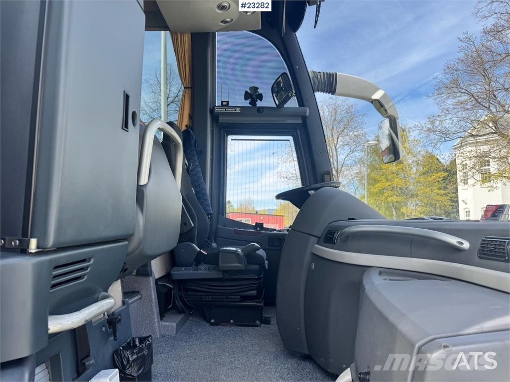 Volvo 9900 6x2 Coach Bus – 50 Seats – Euro 5 WATCH VIDEO Otros
