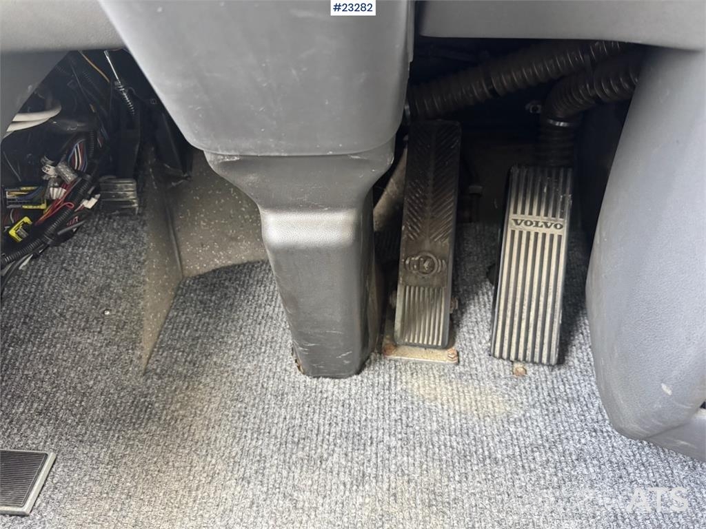 Volvo 9900 6x2 Coach Bus – 50 Seats – Euro 5 WATCH VIDEO Otros