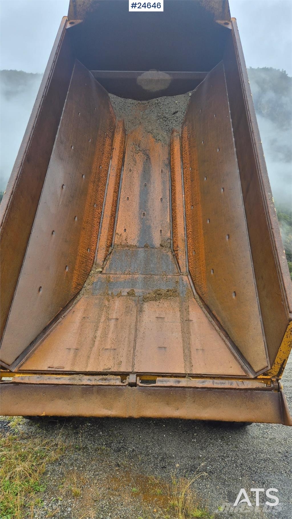 Volvo A25E Dumper with White Plates Mini dumpere