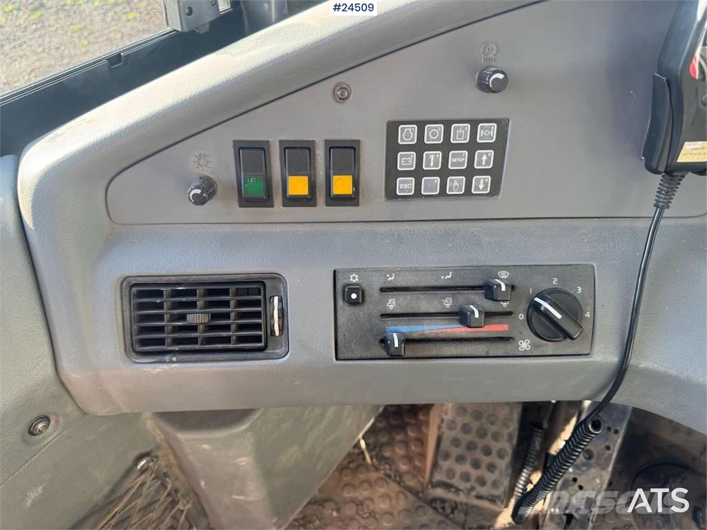 Volvo A40 Articulated Dumper – Black Plate Site dumpers