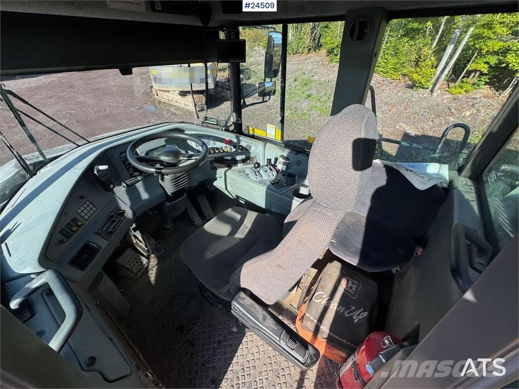 Volvo A40 Articulated Dumper – Black Plate Site dumpers