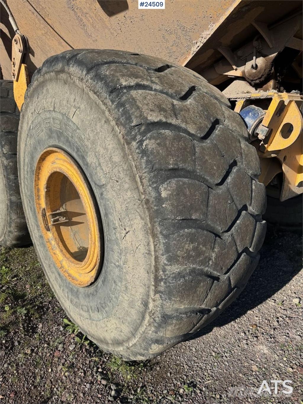 Volvo A40 Articulated Dumper – Black Plate Site dumpers