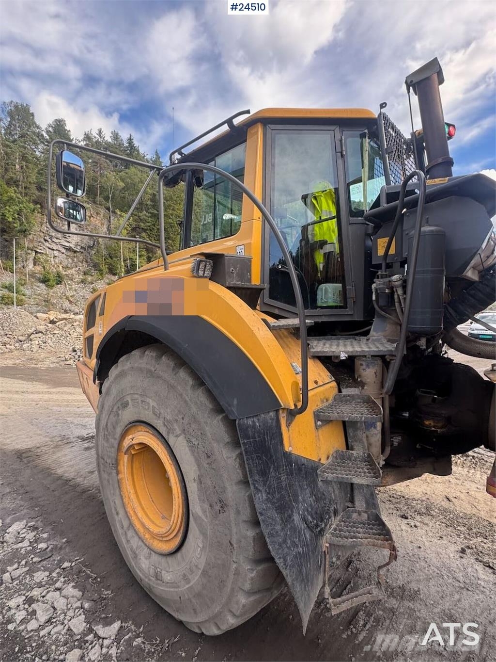 Volvo A40 FS Articulated Dumper – Black Plate Site dumpers