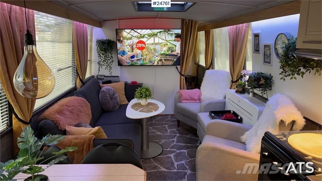 Volvo B10 B motorhome with 5+1 seats and sleeping space Yolcu otobüsleri
