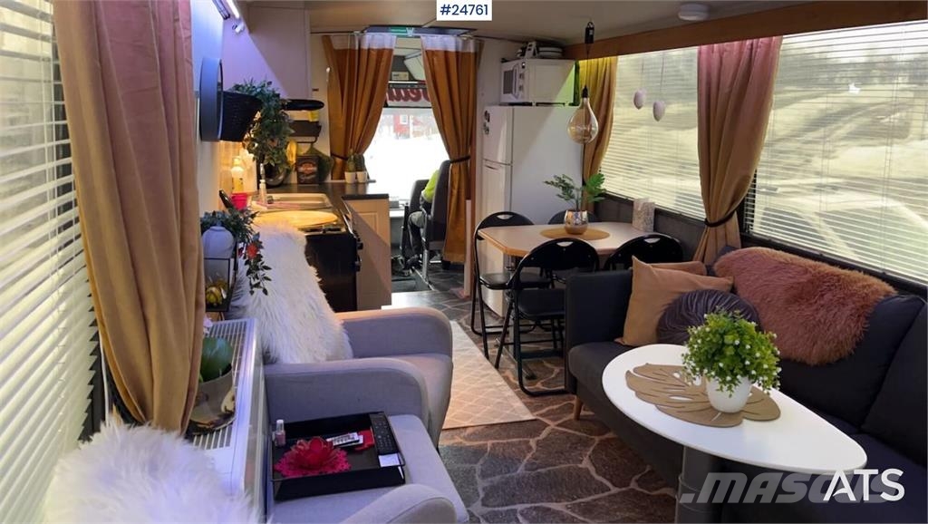 Volvo B10 B motorhome with 5+1 seats and sleeping space Yolcu otobüsleri