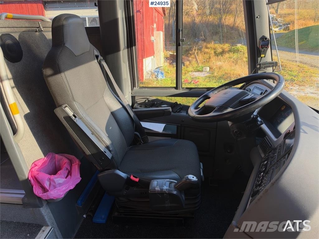 Volvo B12B 9700 Tour bus – 53 seats Kiti autobusai