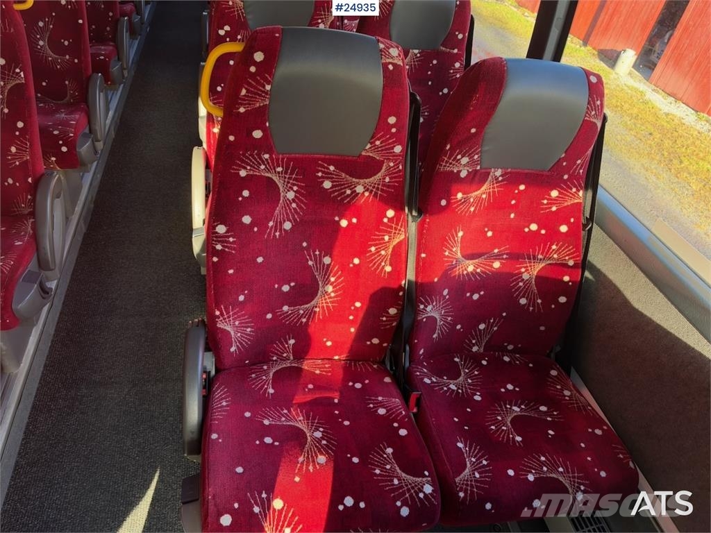Volvo B12B 9700 Tour bus – 53 seats Kiti autobusai