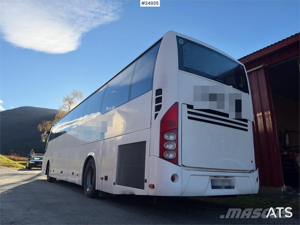 Volvo B12B 9700 Tour bus – 53 seats Kiti autobusai