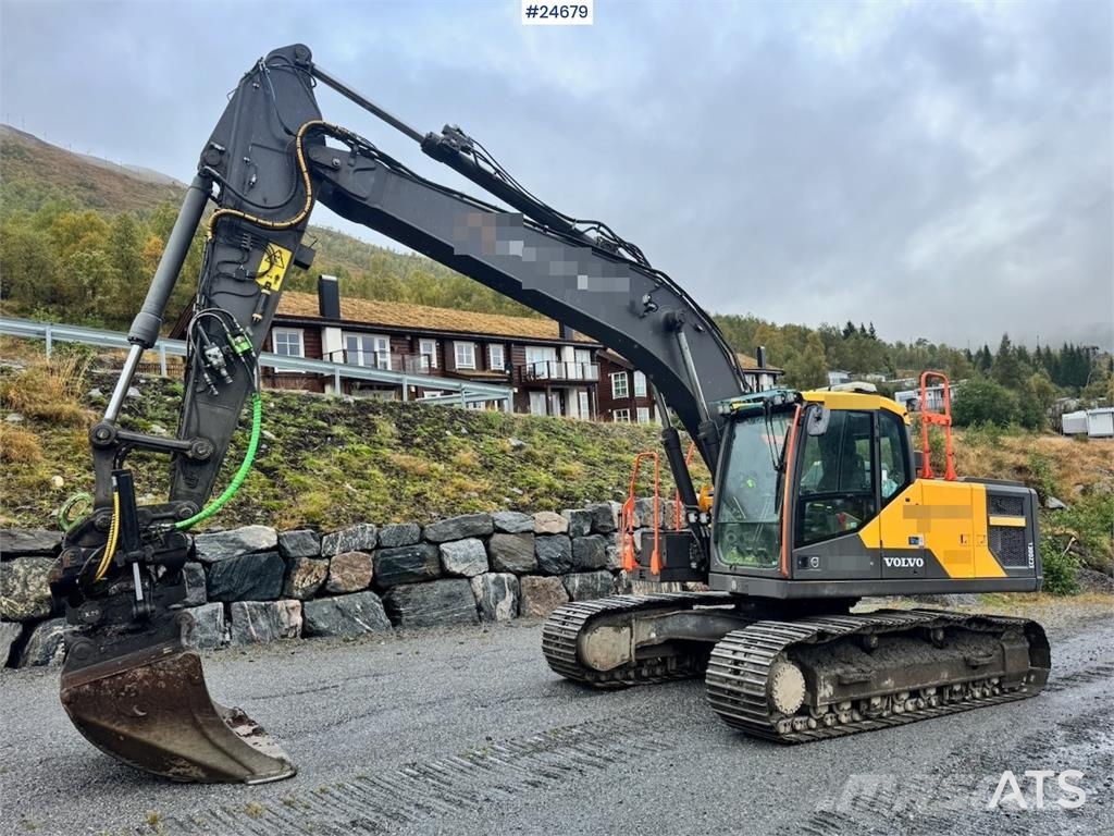 Volvo EC200EL Excavator with Steelwrist Rototilt and 2 B Beltegraver