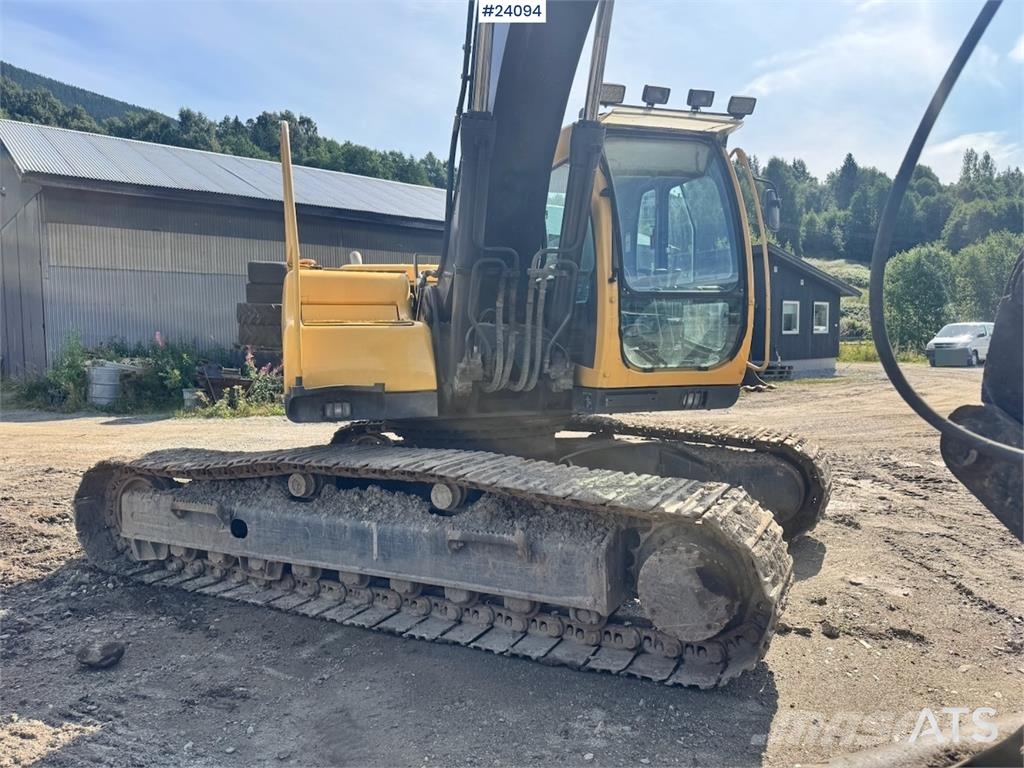 Volvo EC210LC Excavator w/ Grading Bucket WATCH VIDEO حفارات زحافة