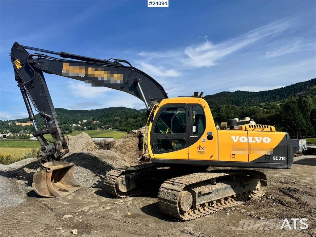 Volvo EC210LC Excavator w/ Grading Bucket WATCH VIDEO حفارات زحافة