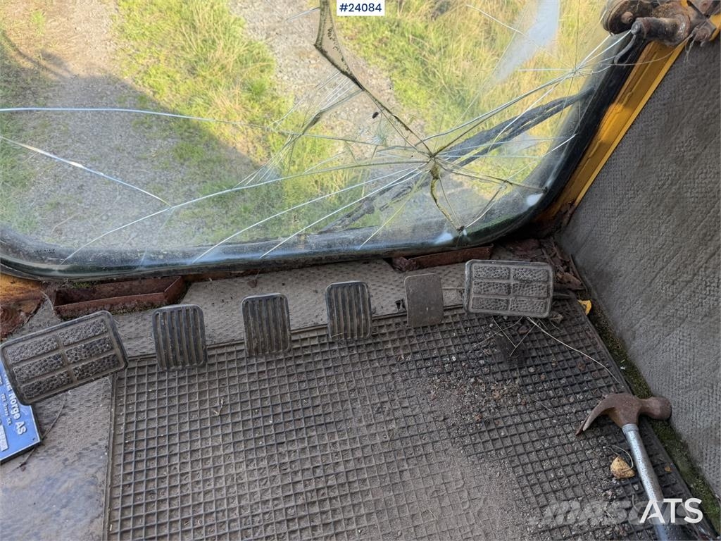 Volvo EC230 Excavator with Tooth Bucket WATCH VIDEO Escavatori cingolati