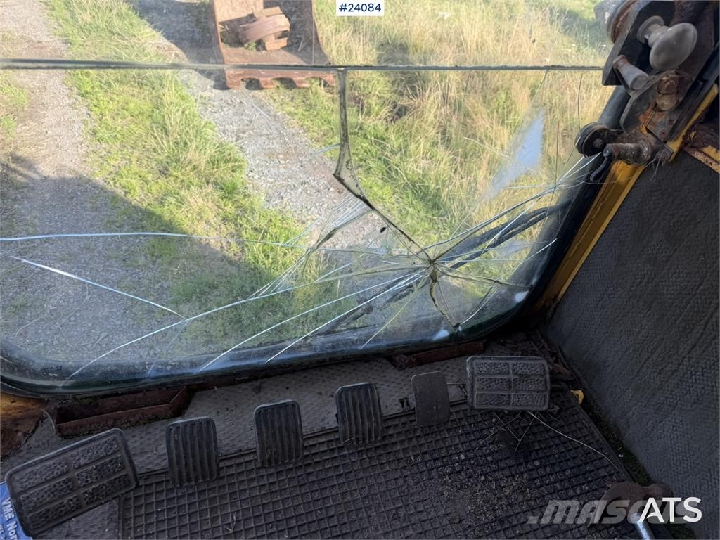 Volvo EC230 Excavator with Tooth Bucket WATCH VIDEO Escavatori cingolati