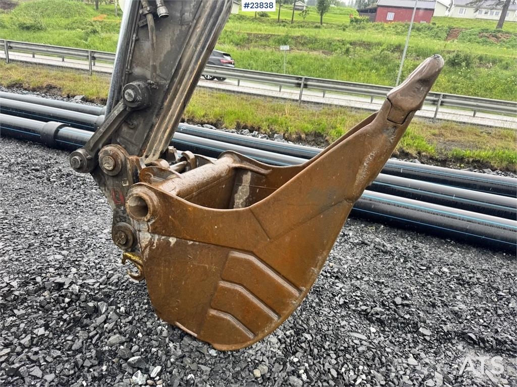 Volvo EC250EL Excavator with Drill Rig, GPS, Rototilt an Escavadoras de rastos