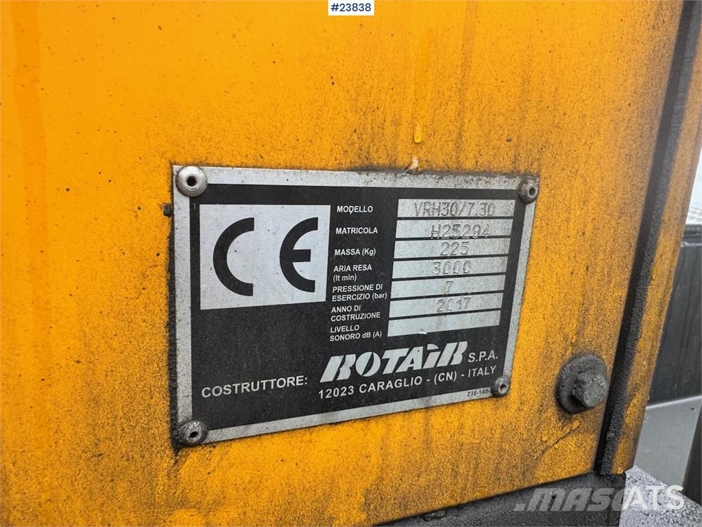 Volvo EC250EL Excavator with Drill Rig, GPS, Rototilt an Escavadoras de rastos