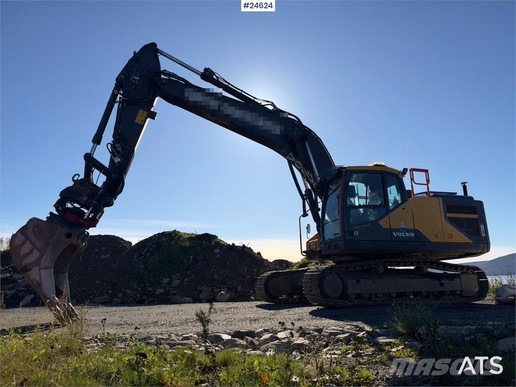 Volvo EC250EL Excavator with GPS, Tiltrotator and 2 Buck Beltegraver