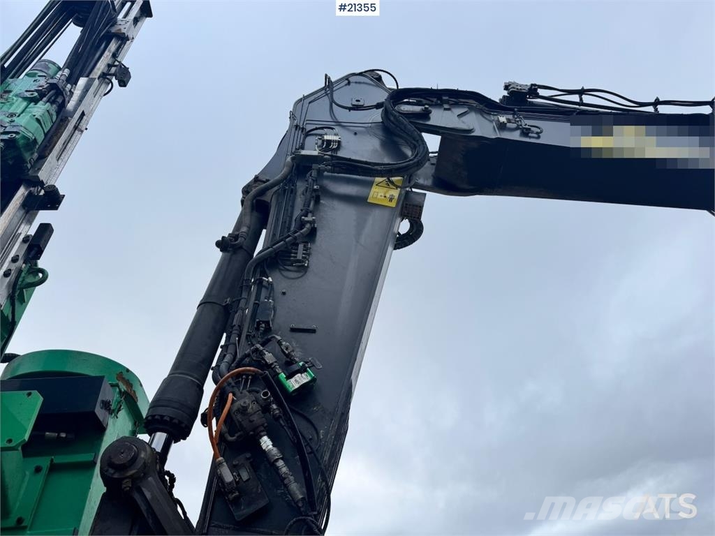 Volvo EC300 EL Bageri guseničari