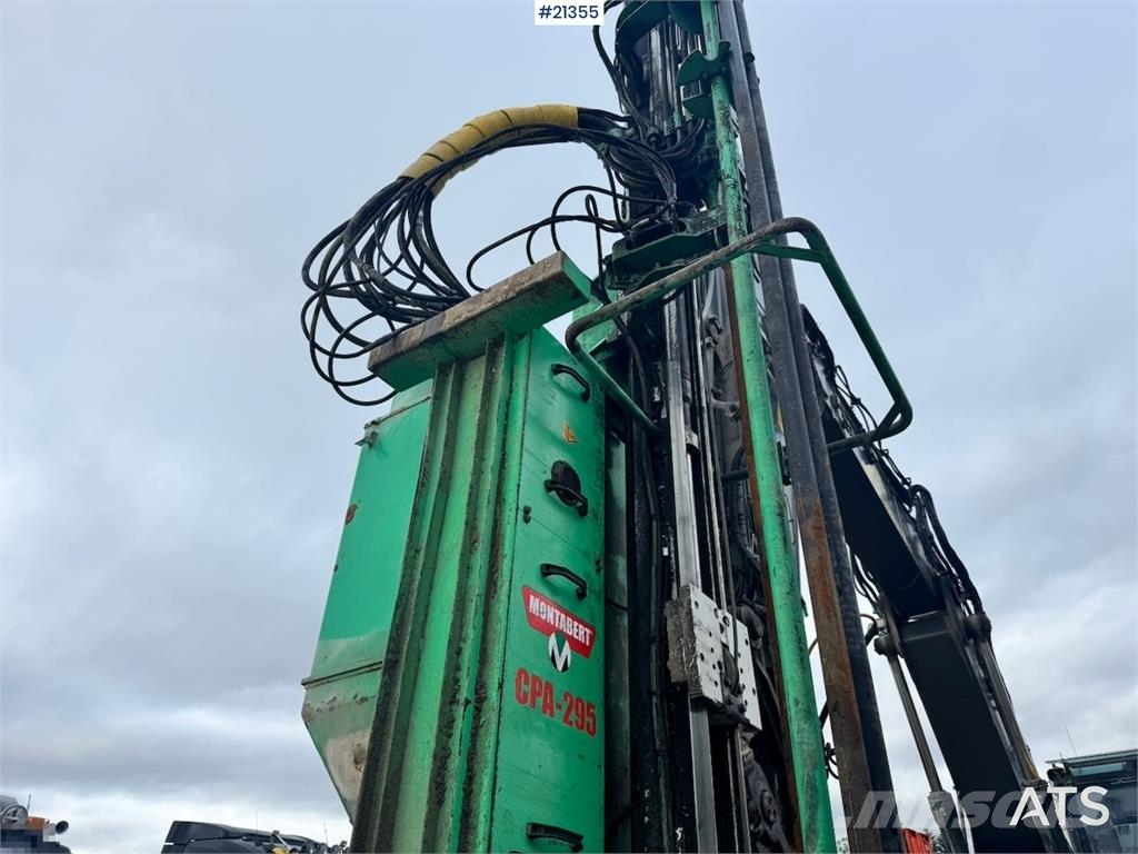 Volvo EC300 EL Bageri guseničari