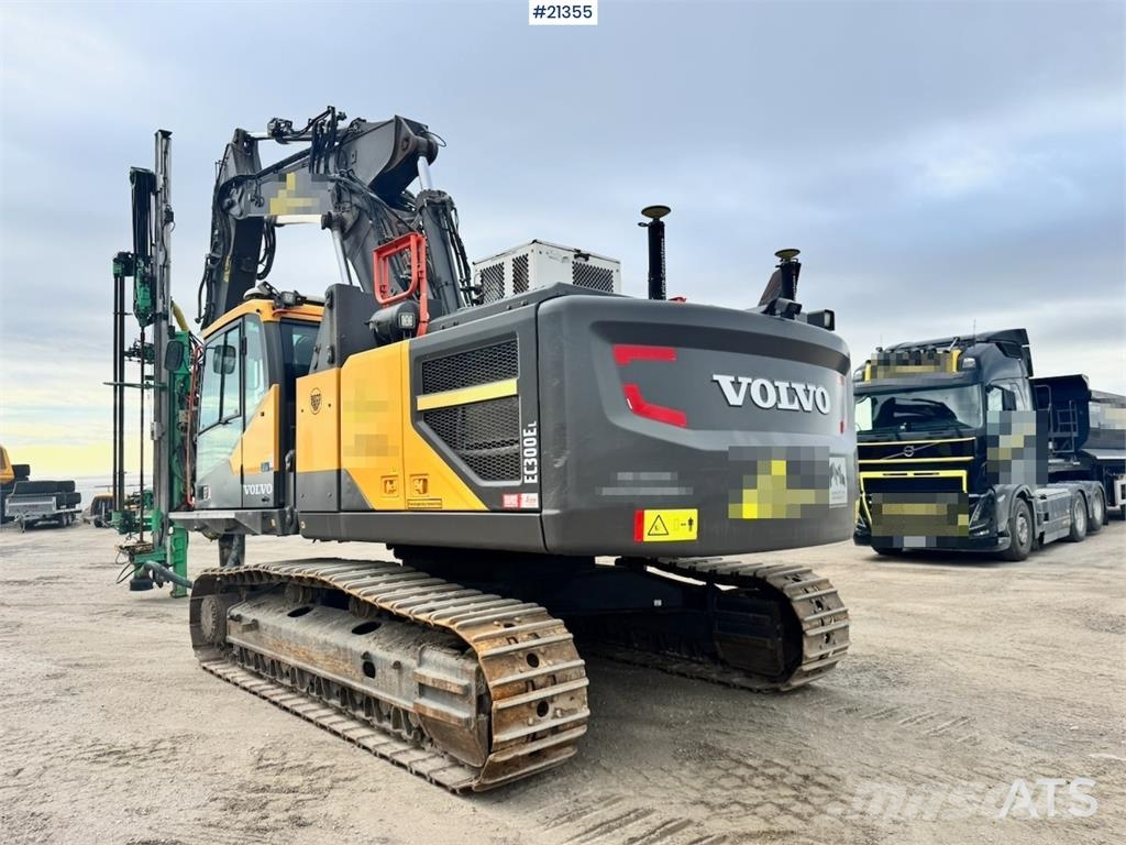 Volvo EC300 EL Bageri guseničari