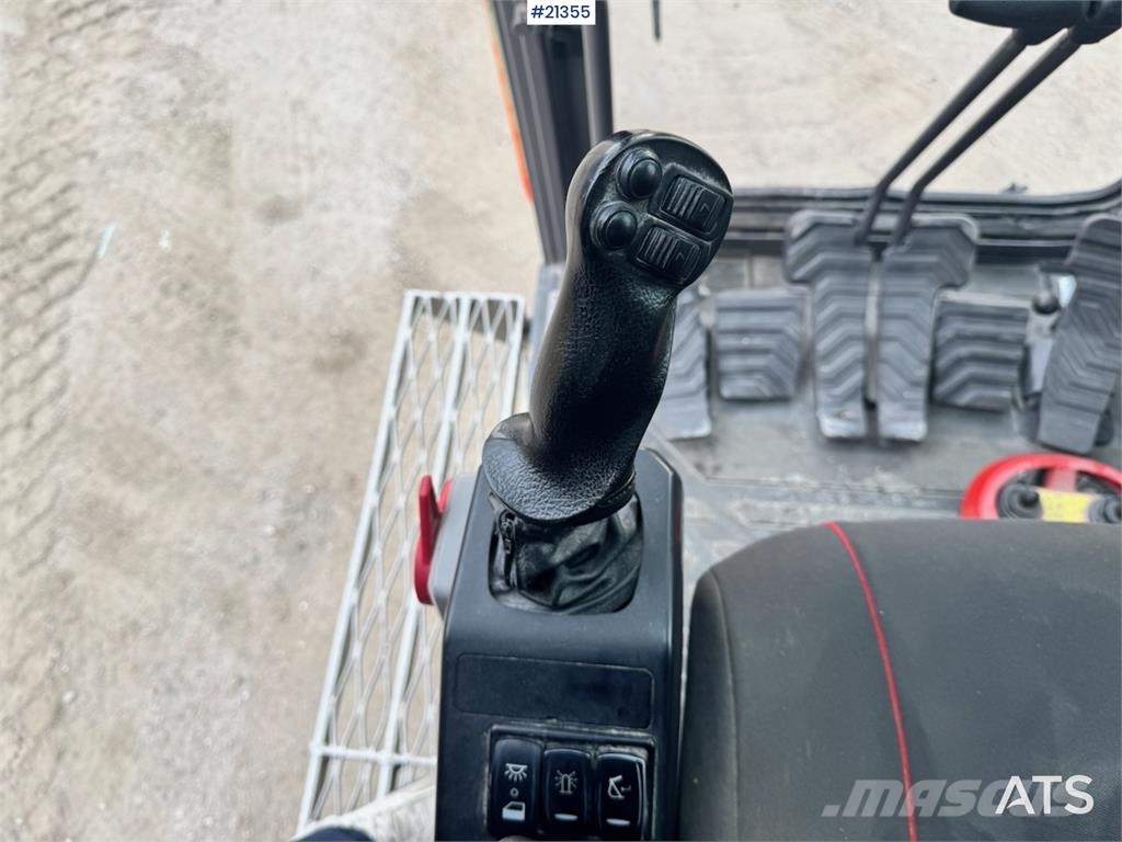 Volvo EC300 EL Bageri guseničari