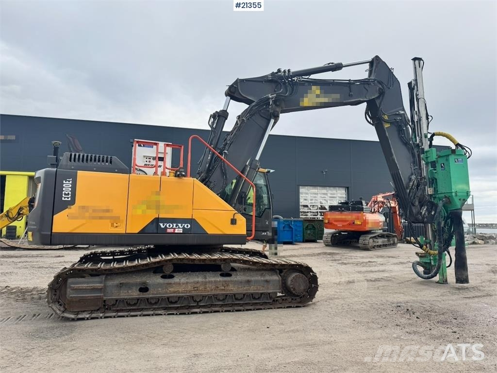 Volvo EC300 EL Bageri guseničari