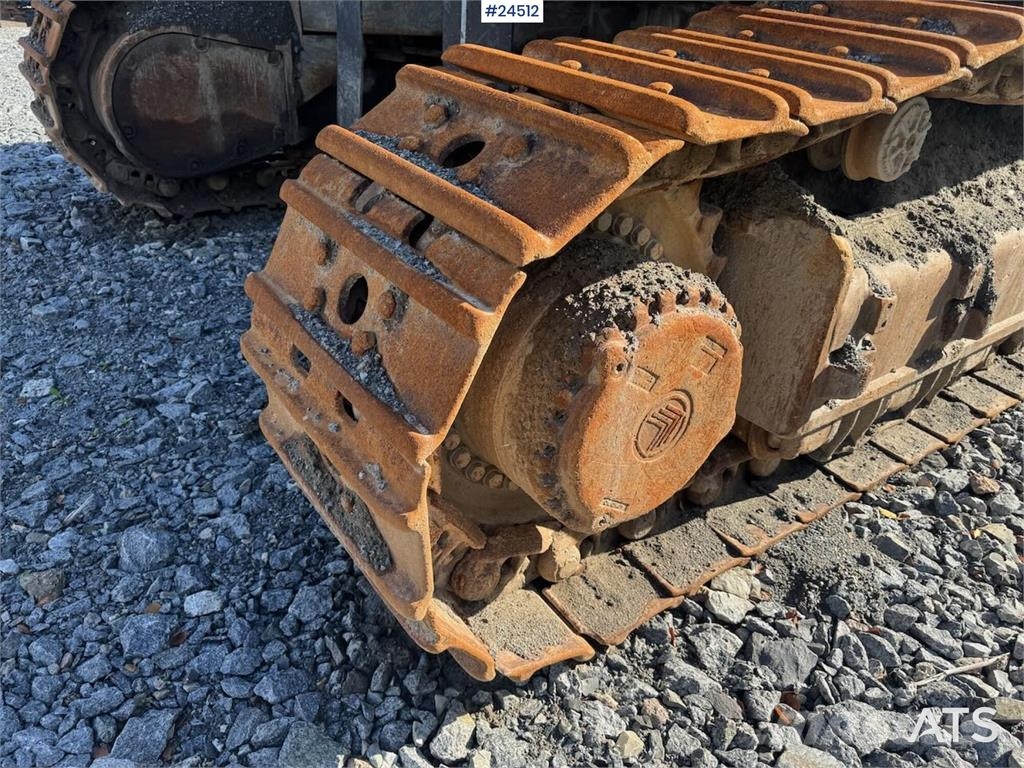 Volvo EC700C Tracked Excavator – Digging Bucket and Soos Crawler excavators