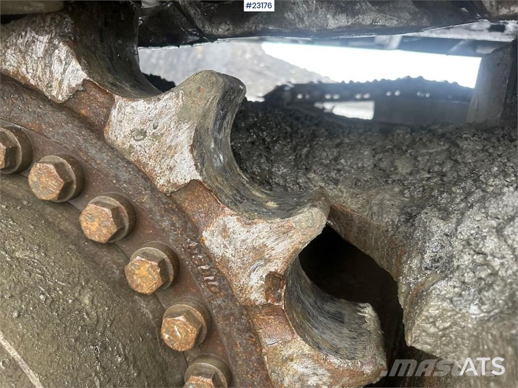 Volvo EC700CL crawler excavator w/ one bucket – Hydrauli Верижен екскаватор