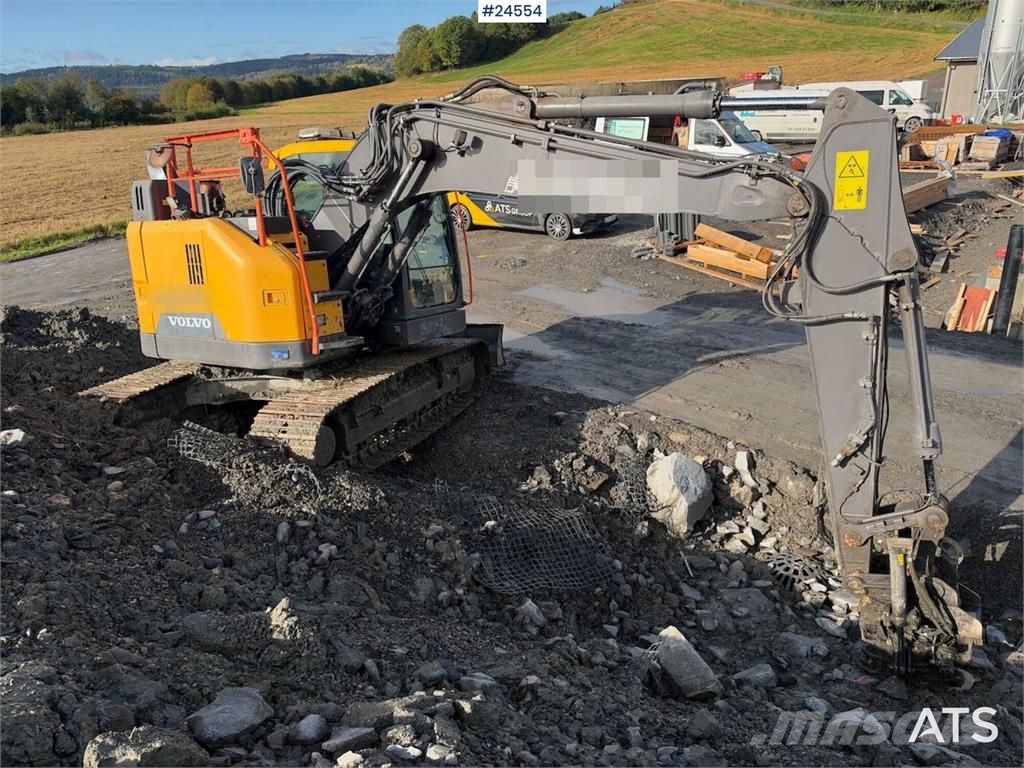 Volvo ECR145 Tracked excavator - Tilt and grading bucket Bageri guseničari