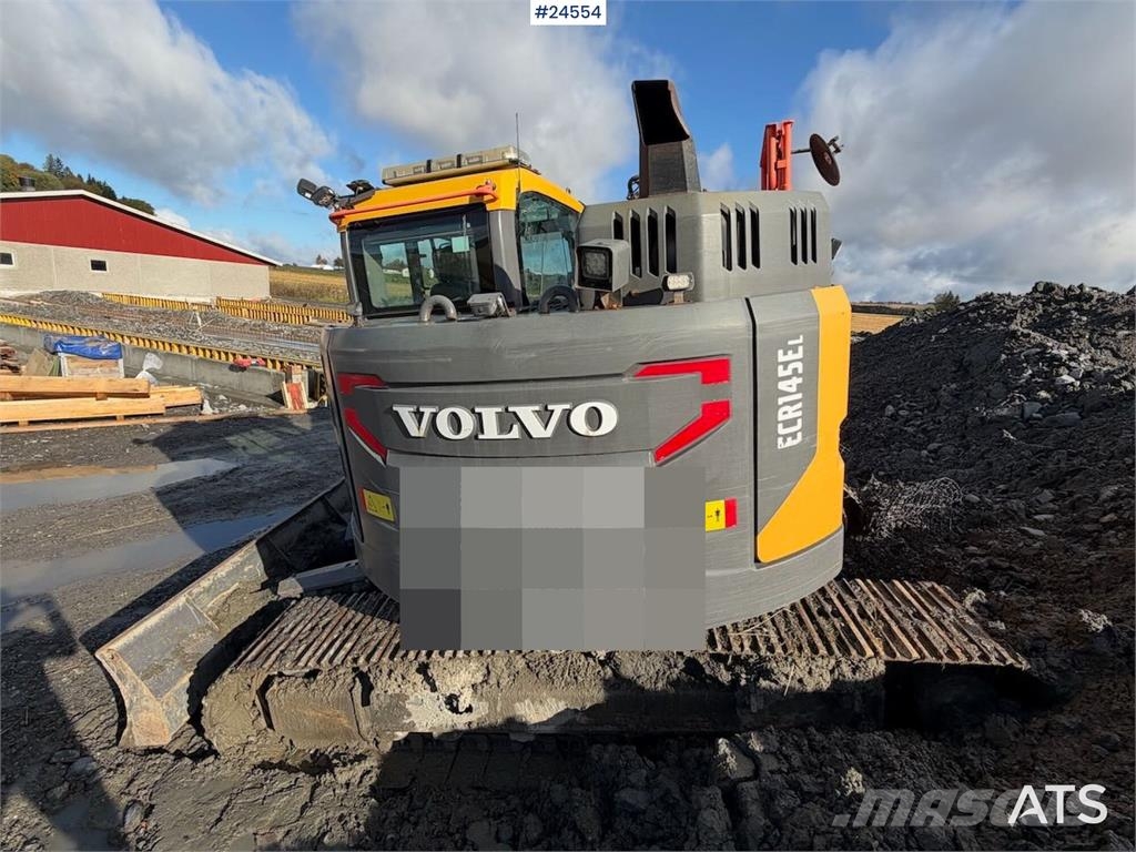 Volvo ECR145 Tracked excavator - Tilt and grading bucket Bageri guseničari