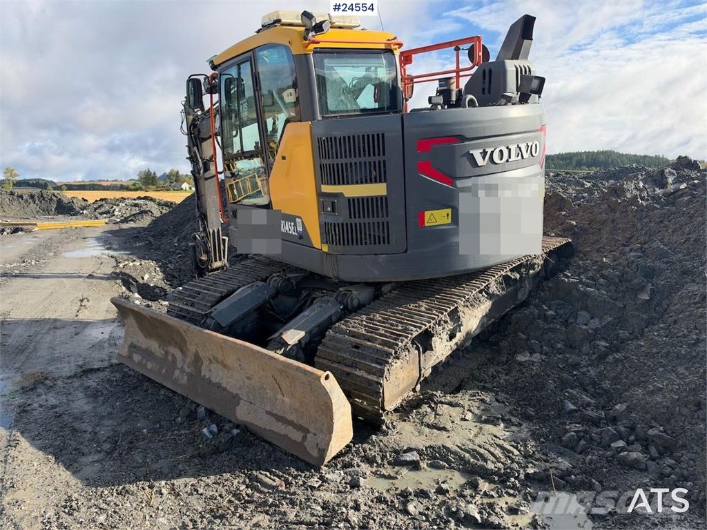 Volvo ECR145 Tracked excavator - Tilt and grading bucket Bageri guseničari