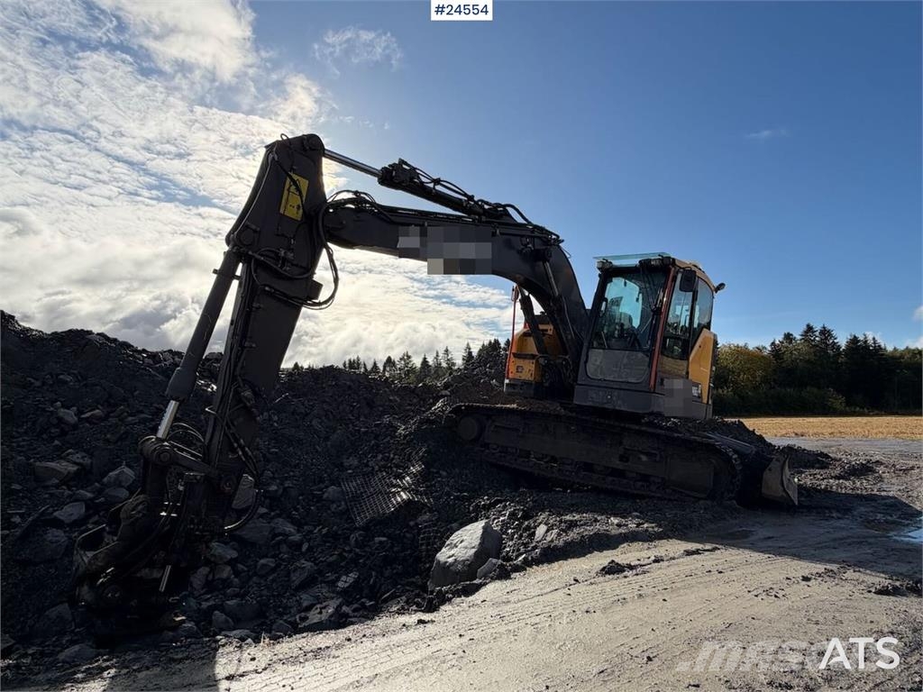 Volvo ECR145 Tracked excavator - Tilt and grading bucket Bageri guseničari