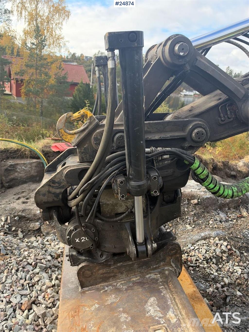 Volvo ECR145EL Crawler Excavator – 3 Buckets, Tiltrotato Crawler excavators