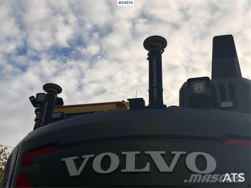 Volvo ECR145EL Crawler Excavator – 3 Buckets, Tiltrotato Crawler excavators