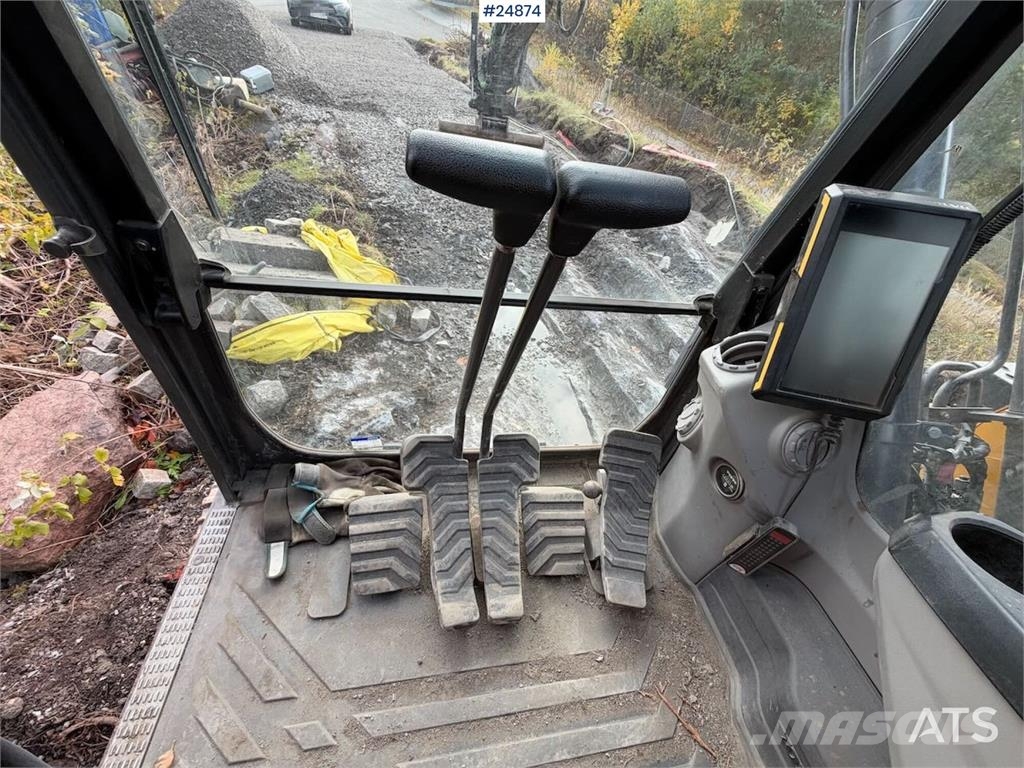Volvo ECR145EL Crawler Excavator – 3 Buckets, Tiltrotato Crawler excavators